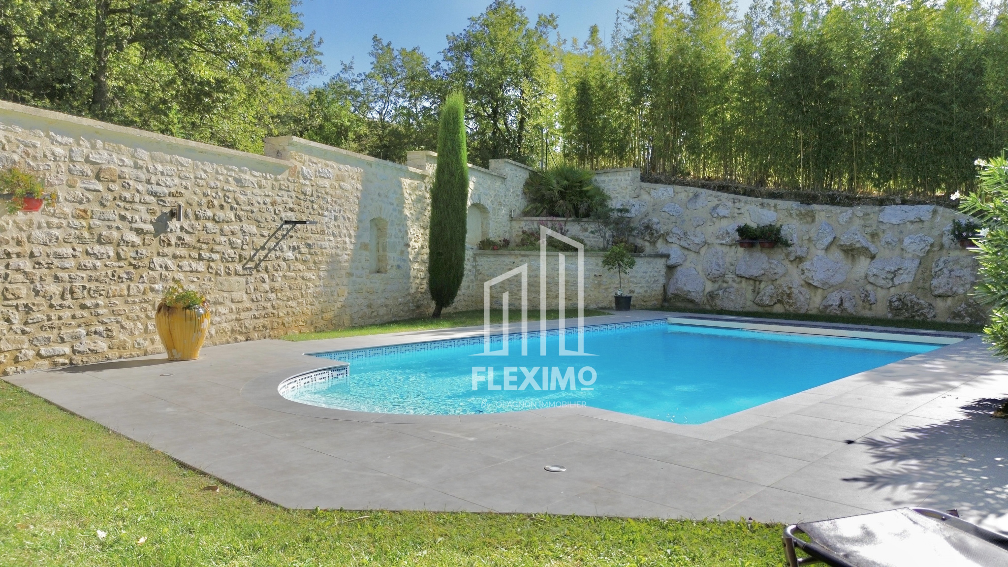 Villa architecte 7 pièces à Montéléger avec piscine et dépen 