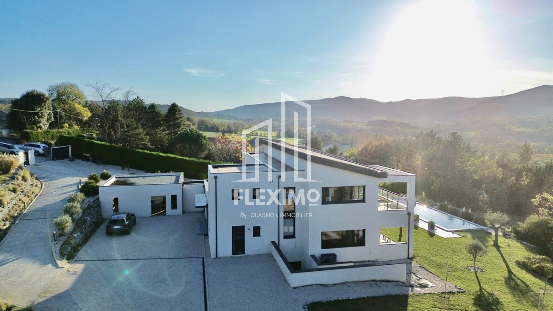Villa contemporaine de 305 m2 à Saint-Péray